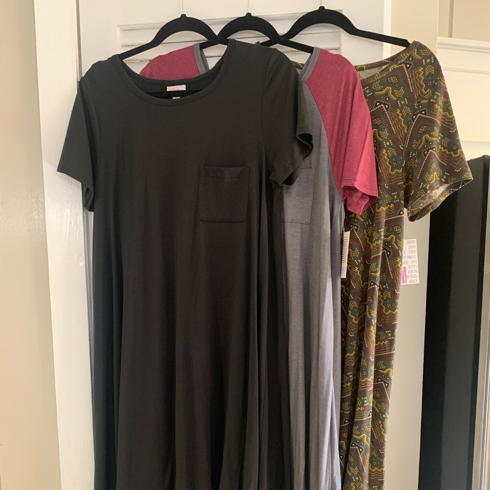 Lularoe Carly Medium Bundle Black Grey NWT